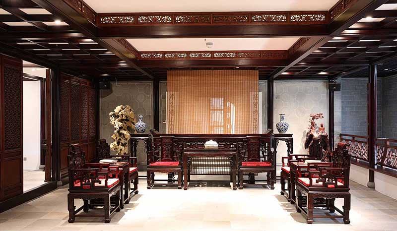 紅木傳世：古典家具的永恒魅力1.jpg